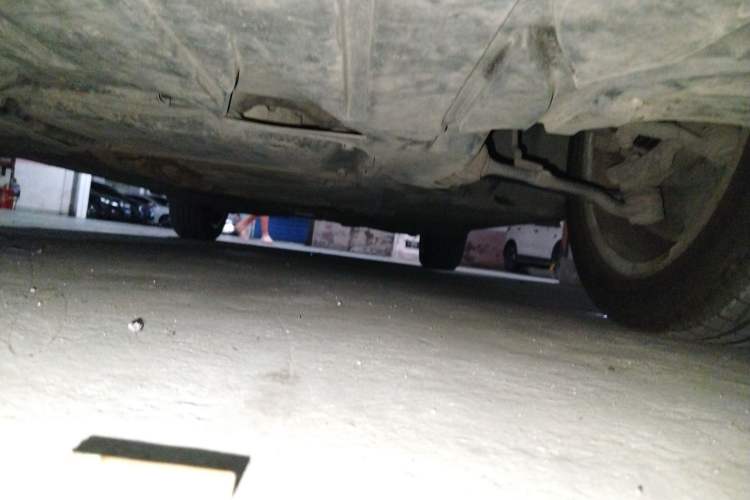 Used BMW X1 2010 xDrive25i Chassis Front