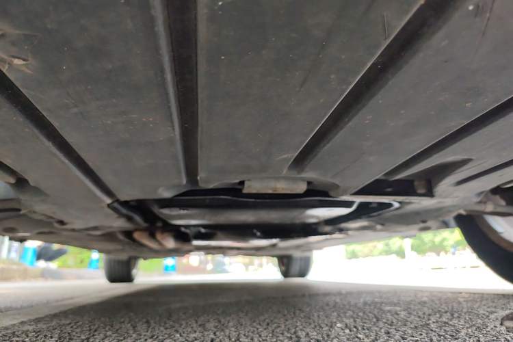 Used BMW X1 2010 xDrive25i Chassis Front