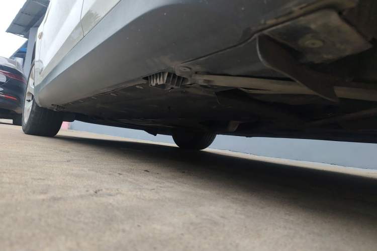Used BMW X1 2010 sDrive18i Luxury Model Chassis Rear Left