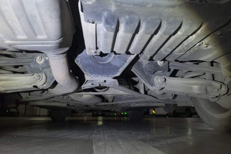 Used BMW X1 2010 xDrive25i Chassis Rear