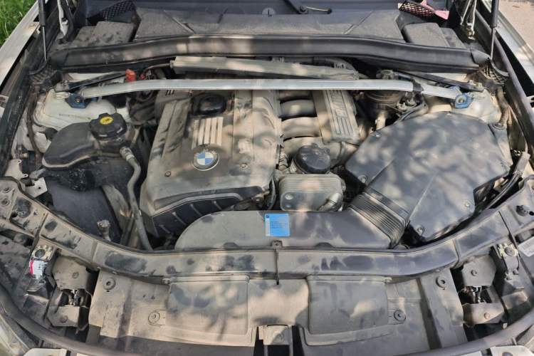 Used BMW X1 2010 xDrive28i Engine Bay