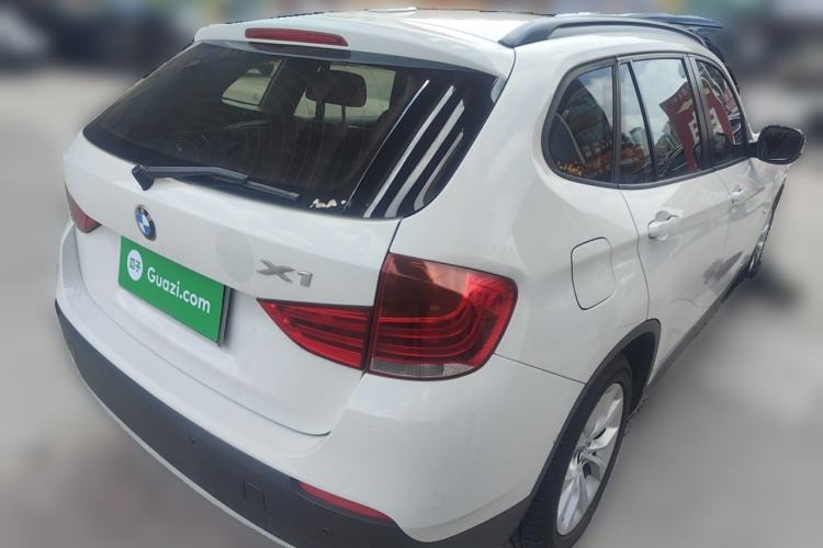 Used BMW X1 2010 xDrive25i Exterior 5