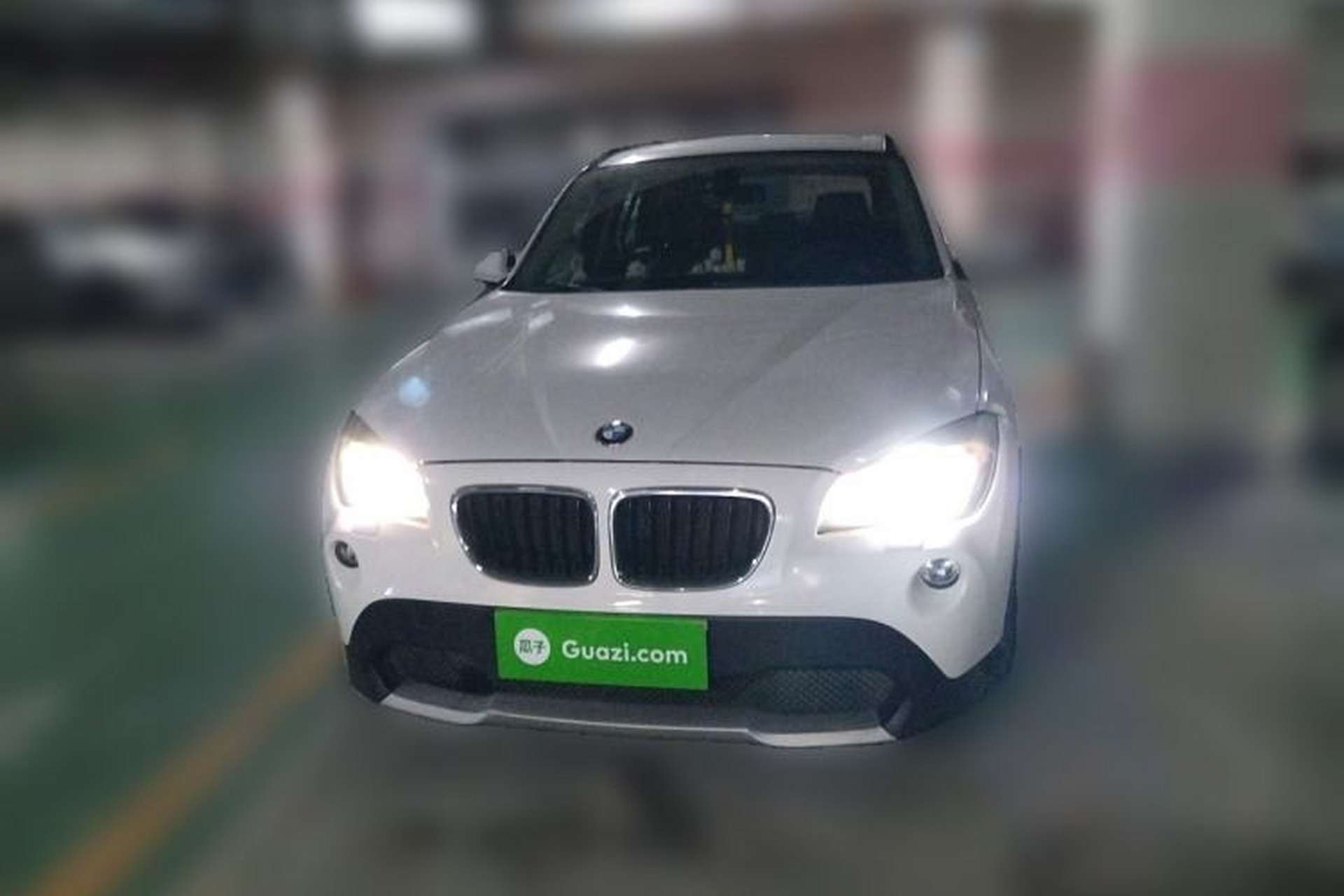 Used BMW X1 2010 xDrive25i Front