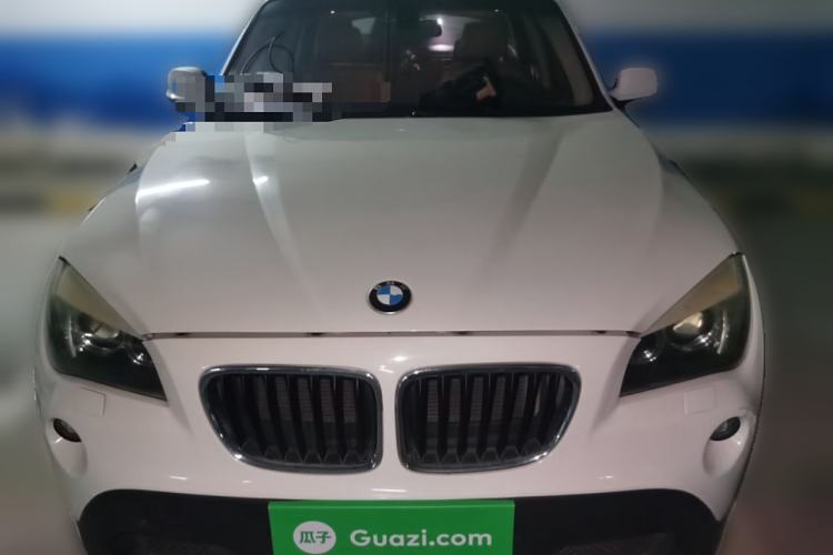 Used BMW X1 2010 xDrive25i Front