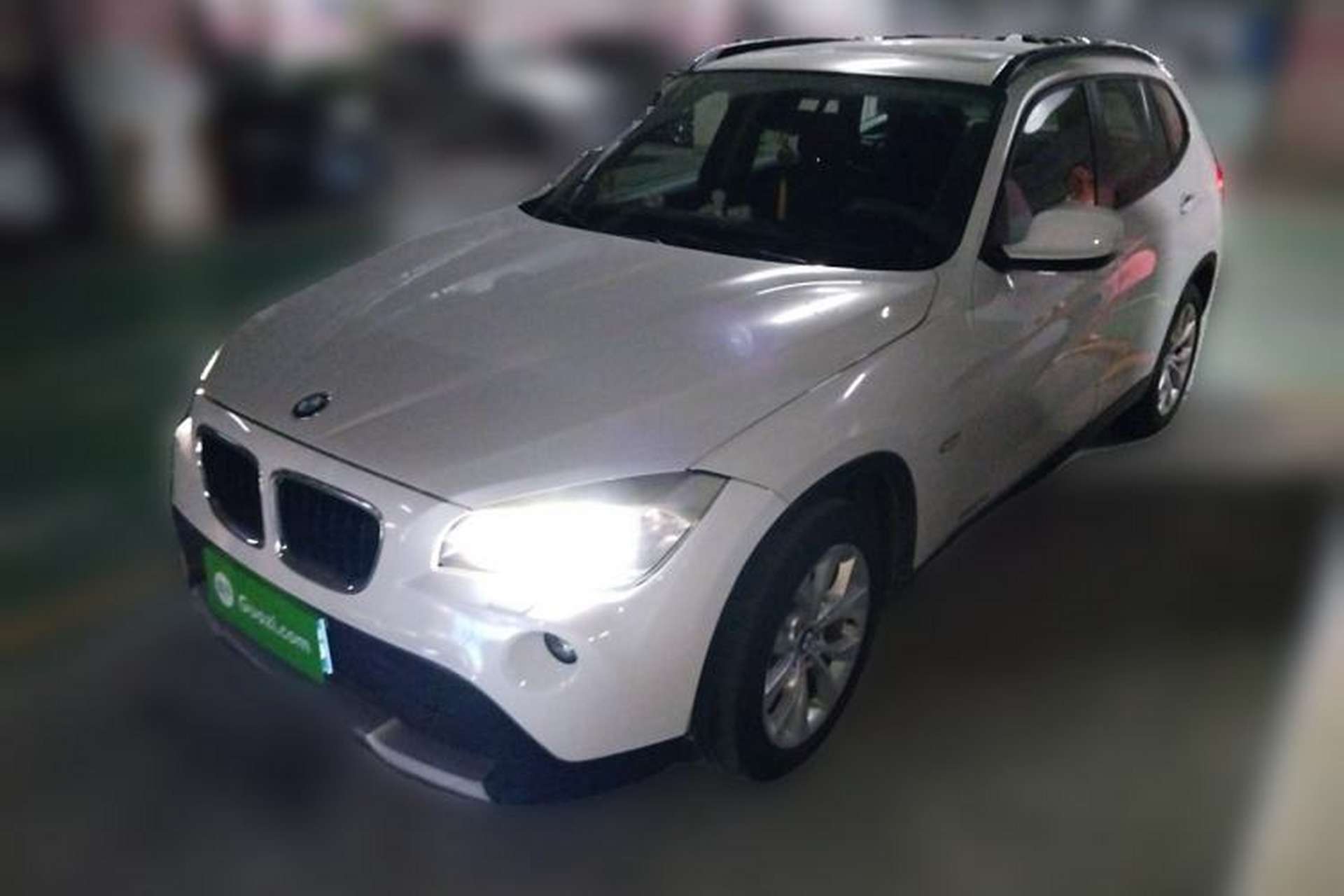 Used BMW X1 2010 xDrive25i Front Left 45 Deg