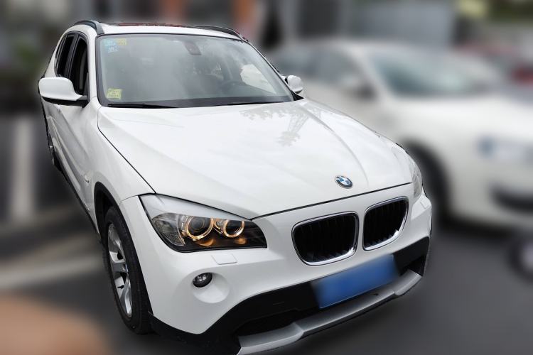 Used BMW X1 2010 sDrive18i Luxury Model Front