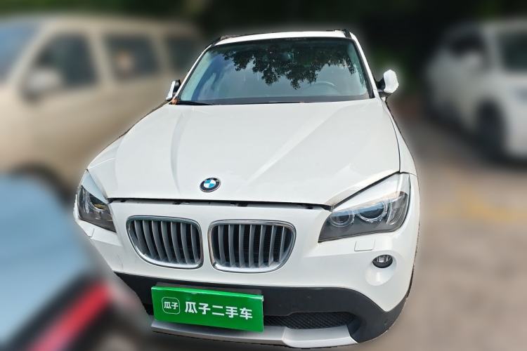 Used BMW X1 2010 xDrive28i Front