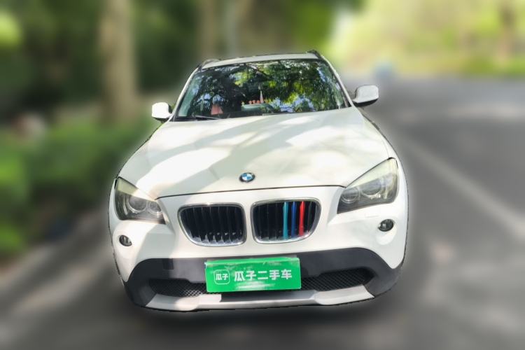 Used BMW X1 2010 xDrive25i Front
