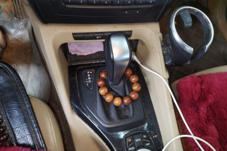 Used BMW X1 2010 sDrive18i Luxury Model Gear Lever