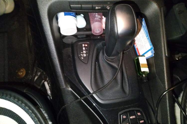 Used BMW X1 2010 xDrive25i Gear Lever