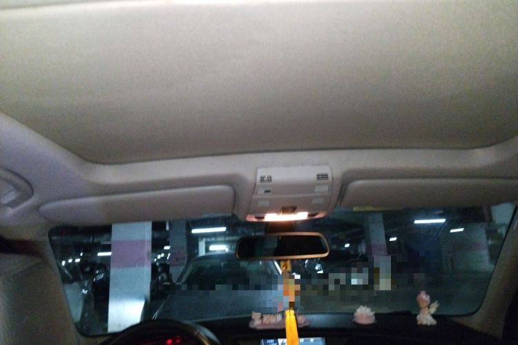 Used BMW X1 2010 xDrive25i Headliner