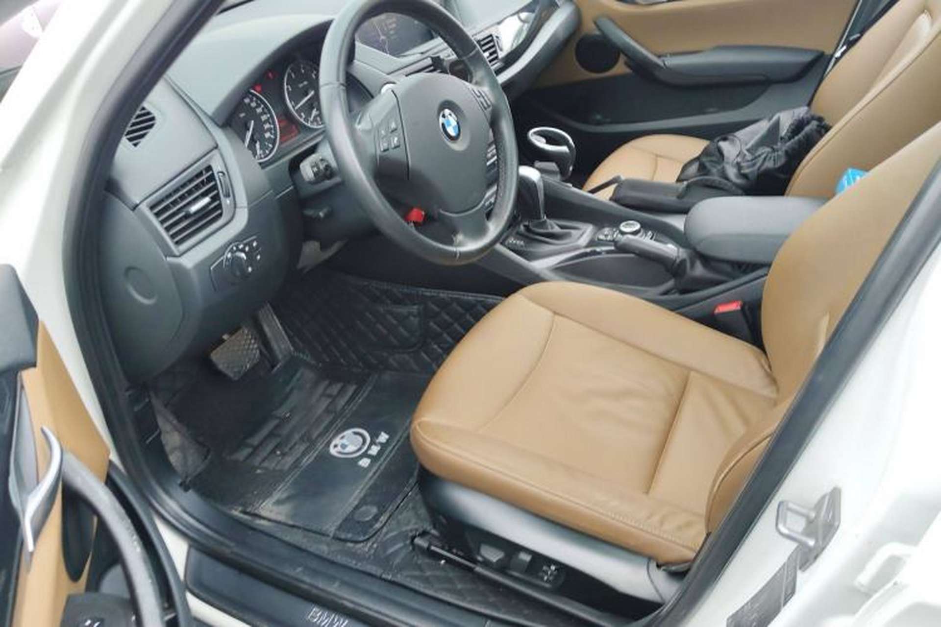 Used BMW X1 2010 sDrive18i Luxury Model Left Front Seat