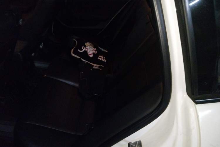 Used BMW X1 2010 xDrive25i Left Rear Seat