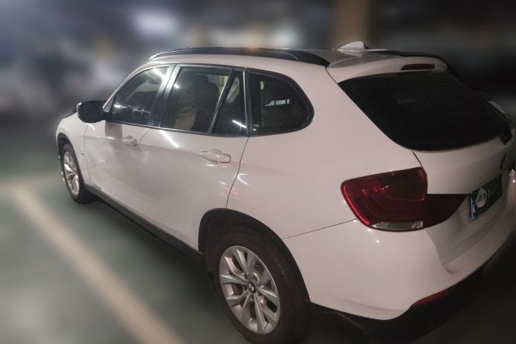 Used BMW X1 2010 xDrive25i Rear Left 45 Deg