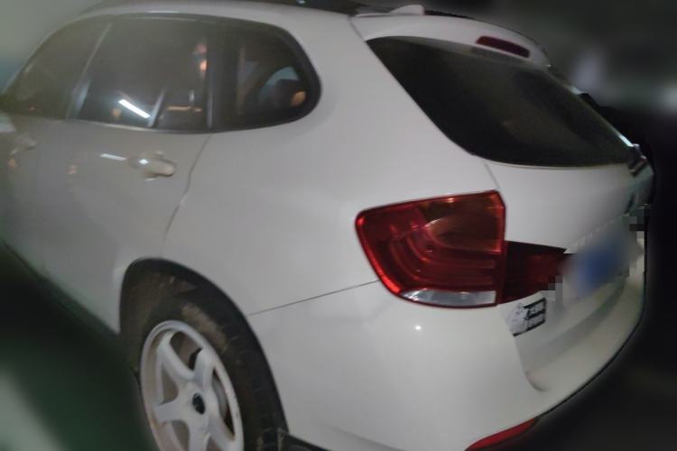 Used BMW X1 2010 xDrive25i Rear Left 45 Deg