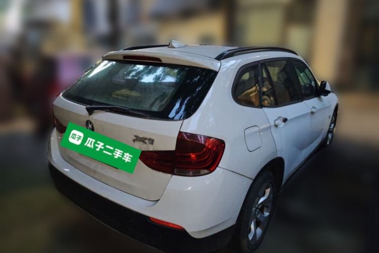 Used BMW X1 2010 sDrive18i Luxury Model Rear Right 45 Deg