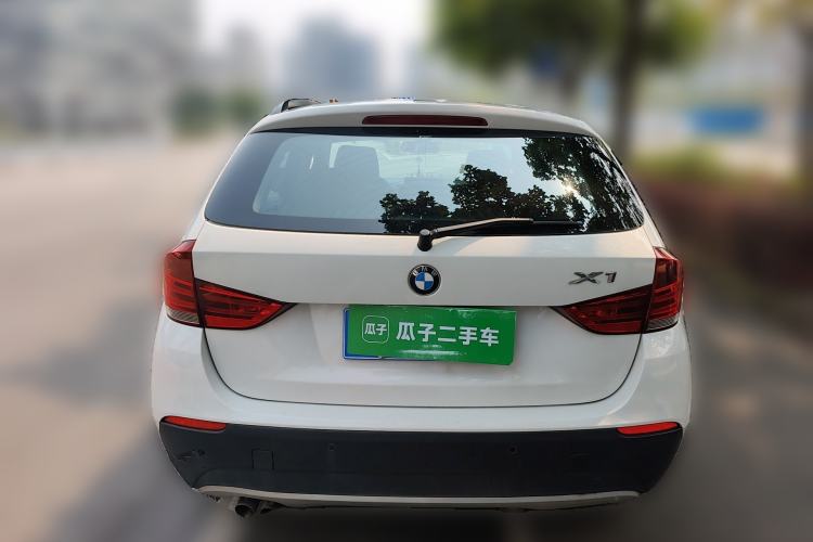 Used BMW X1 2010 xDrive25i Rear