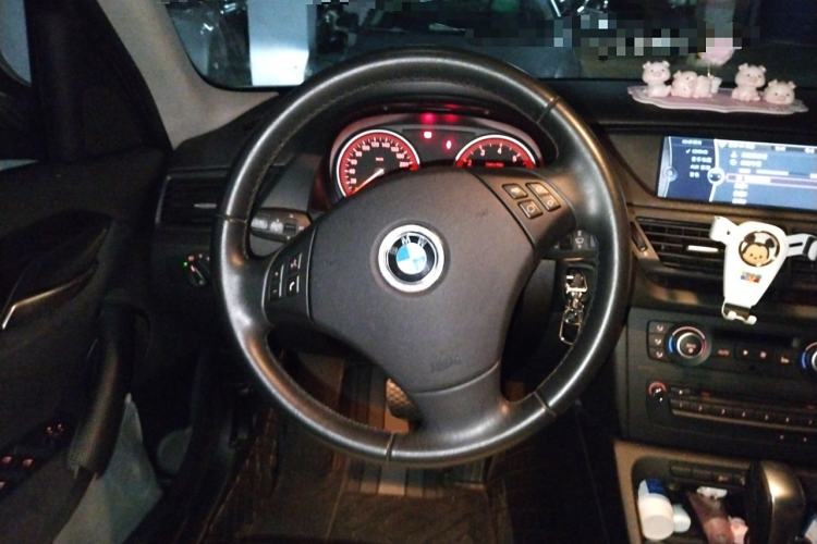 Used BMW X1 2010 xDrive25i Steering Wheel
