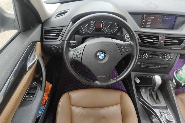 Used BMW X1 2010 xDrive25i Steering Wheel