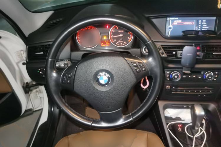 Used BMW X1 2010 xDrive25i Steering Wheel