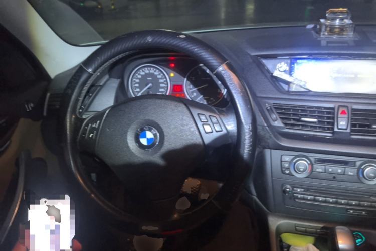Used BMW X1 2010 xDrive25i Steering Wheel