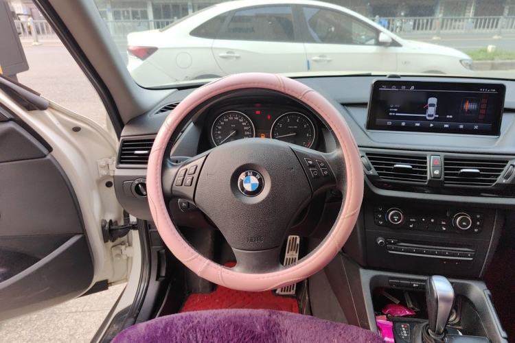 Used BMW X1 2010 sDrive18i Luxury Model Steering Wheel