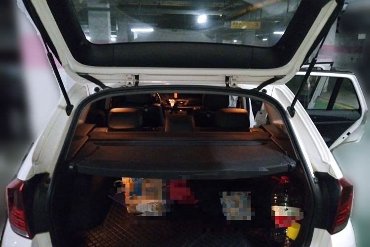 Used BMW X1 2010 xDrive25i Trunk