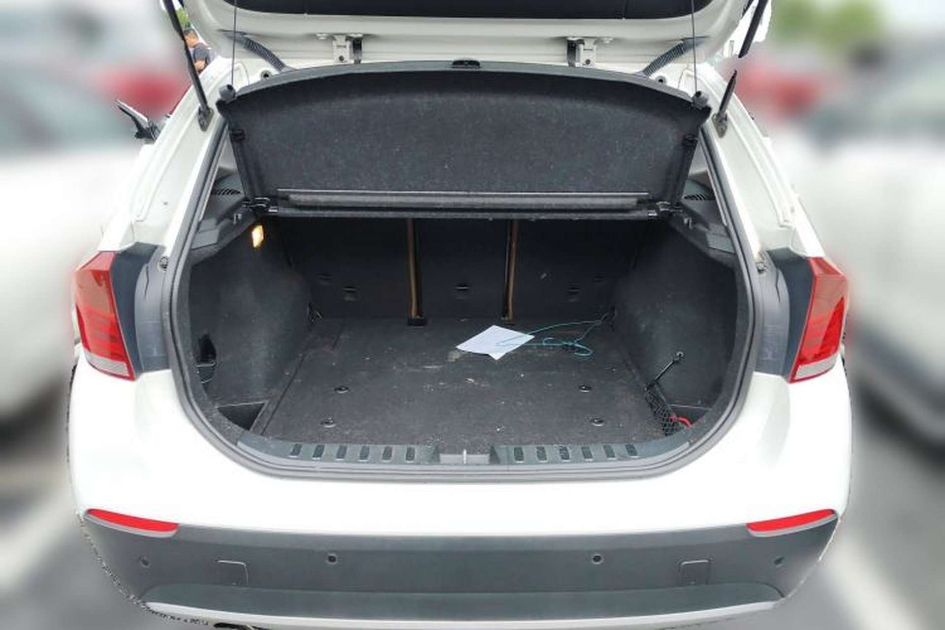 Used BMW X1 2010 sDrive18i Luxury Model Trunk