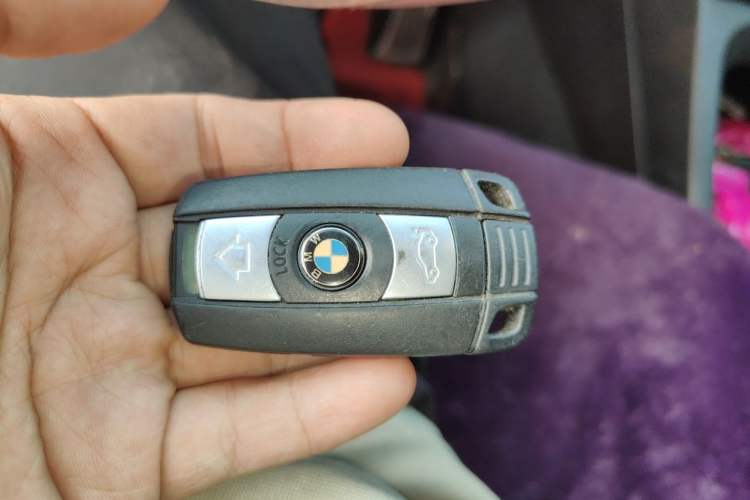 Used BMW X1 2010 sDrive18i Luxury Model Vehicle Key