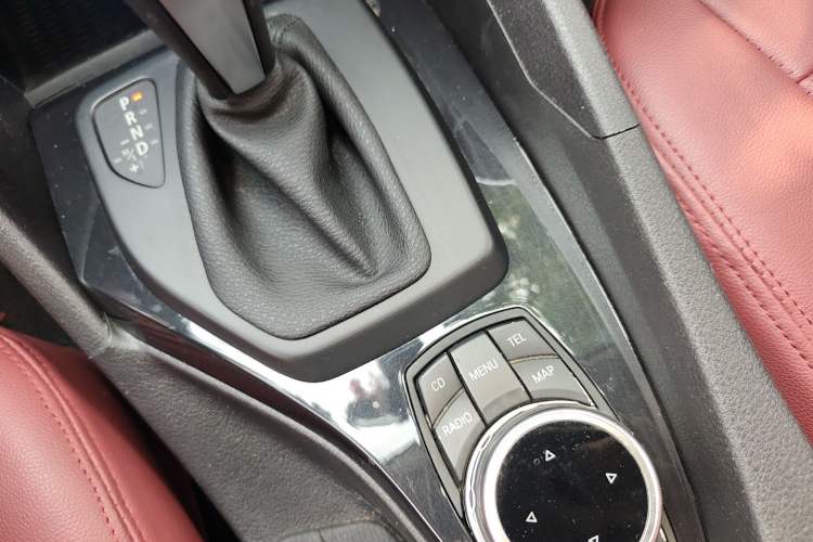 Used BMW X1 2010 xDrive25i Vehicle Key