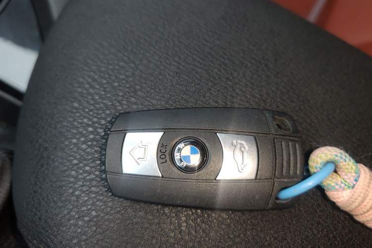 Used BMW X1 2010 sDrive18i Luxury Model Vehicle Key