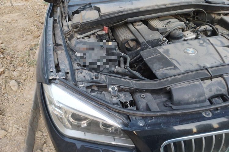 Used BMW X1 2012 sDrive18i Luxury Edition Engine Bay Right