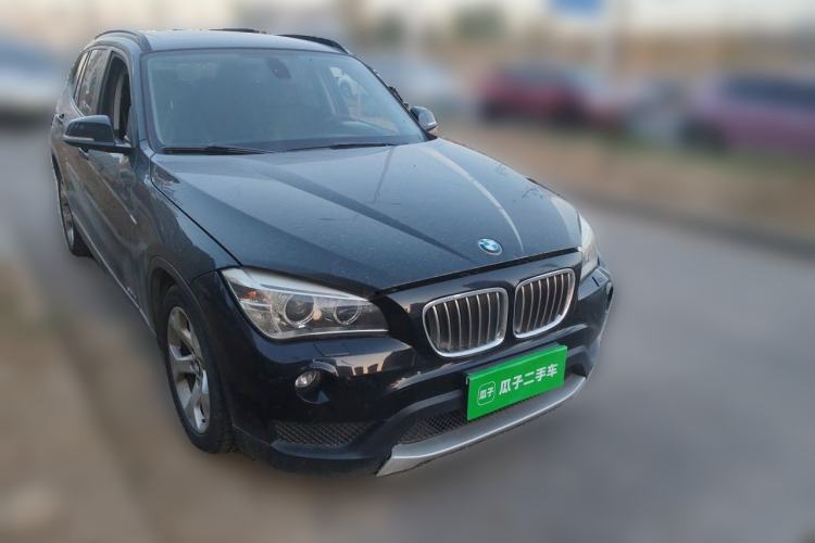 Used BMW X1 2012 sDrive18i Luxury Edition Front Right 45 Deg