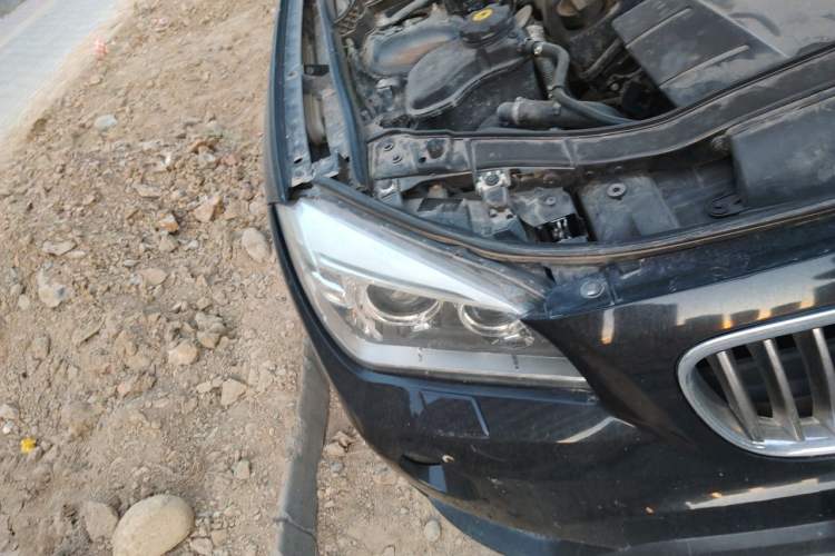 Used BMW X1 2012 sDrive18i Luxury Edition Right Front Headlight