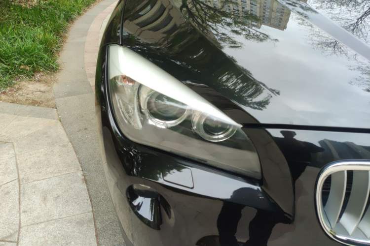 Used BMW X1 2012 xDrive28i Right Front Headlight
