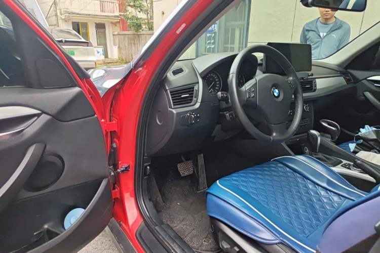 Used BMW X1 2012 sDrive18i Luxury Model Driver Seat