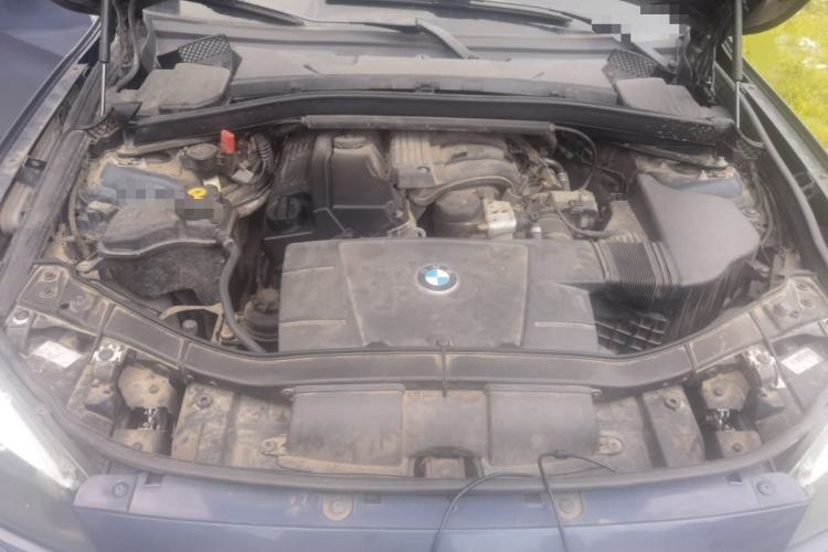 Used BMW X1 2012 sDrive18i Luxury Edition Engine Bay
