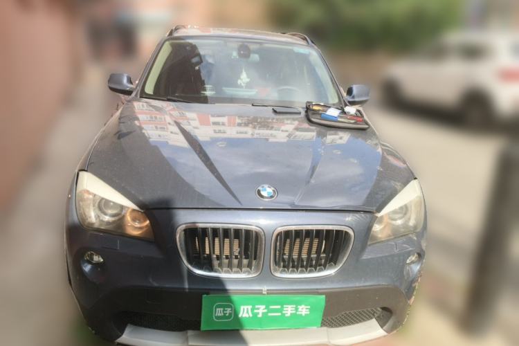 Used BMW X1 2012 sDrive18i Luxury Edition Front