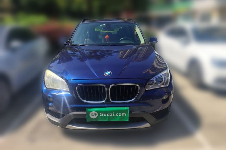 Used BMW X1 2012 sDrive18i Luxury Edition Front