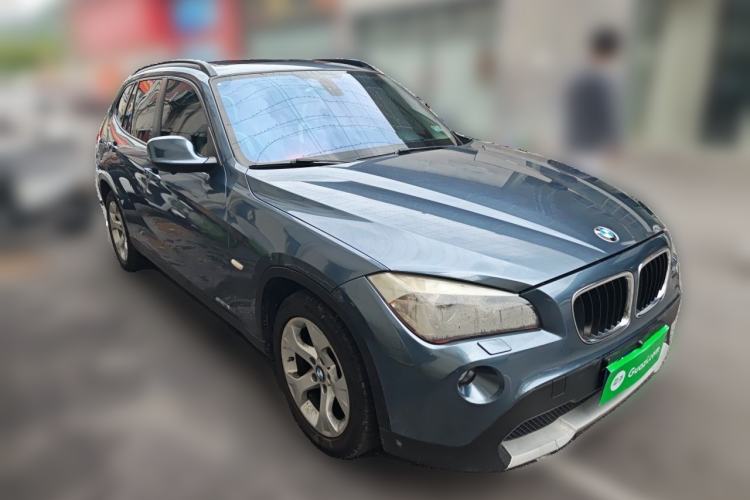 Used BMW X1 2012 sDrive18i Luxury Model Front Right 45 Deg