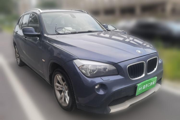 Used BMW X1 2012 sDrive18i Luxury Edition Front Right 45 Deg