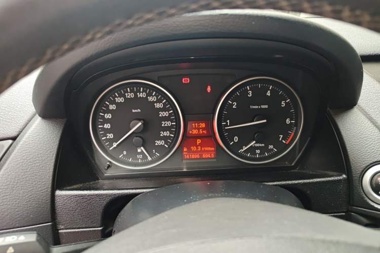 Used BMW X1 2012 sDrive18i Luxury Model Instrument Cluster
