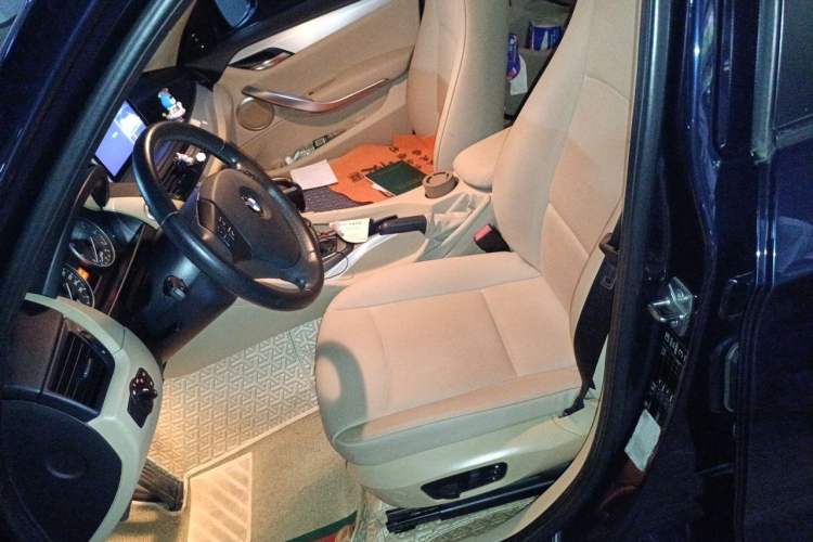 Used BMW X1 2012 sDrive20i Leading Model Left Front Seat