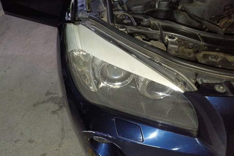 Used BMW X1 2012 sDrive20i Leading Model Right Front Headlight