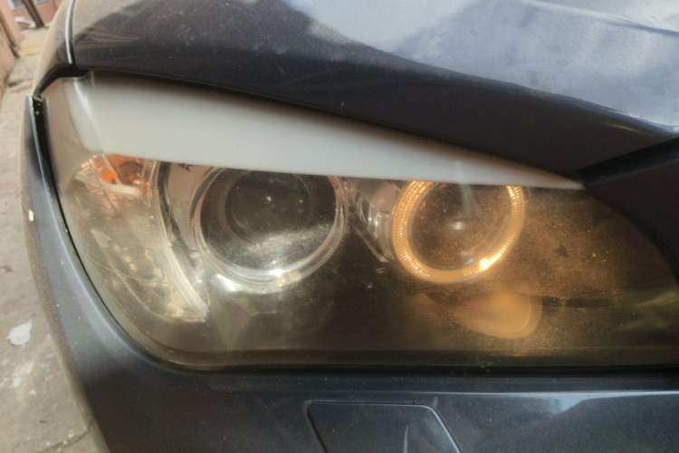 Used BMW X1 2012 sDrive18i Luxury Edition Right Front Headlight