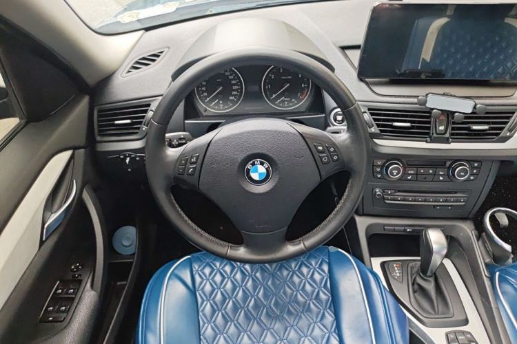 Used BMW X1 2012 sDrive18i Luxury Model Steering Wheel