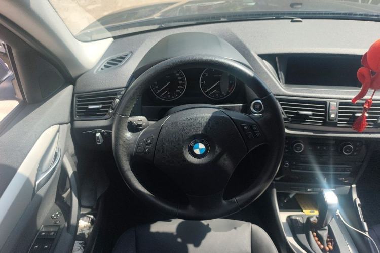 Used BMW X1 2012 sDrive18i Luxury Edition Steering Wheel