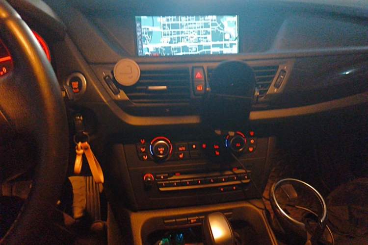 Used BMW X1 2012 xDrive28i Audio And AC Panel