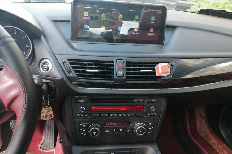 Used BMW X1 2012 sDrive20i Leading Model Audio And AC Panel