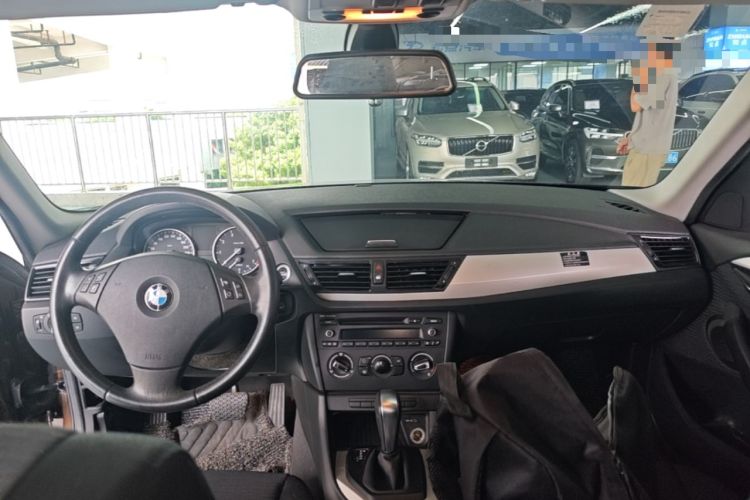 Used BMW X1 2012 sDrive18i Fashion Model Center Console